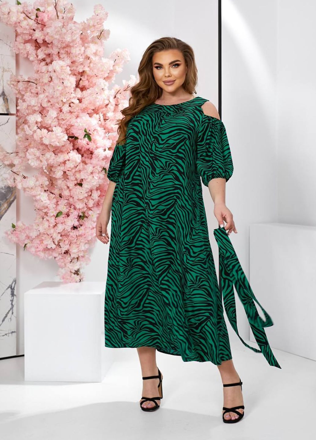 Зелена повсякденний сукня з принтом зебри та відкритими плечима No Brand зебра