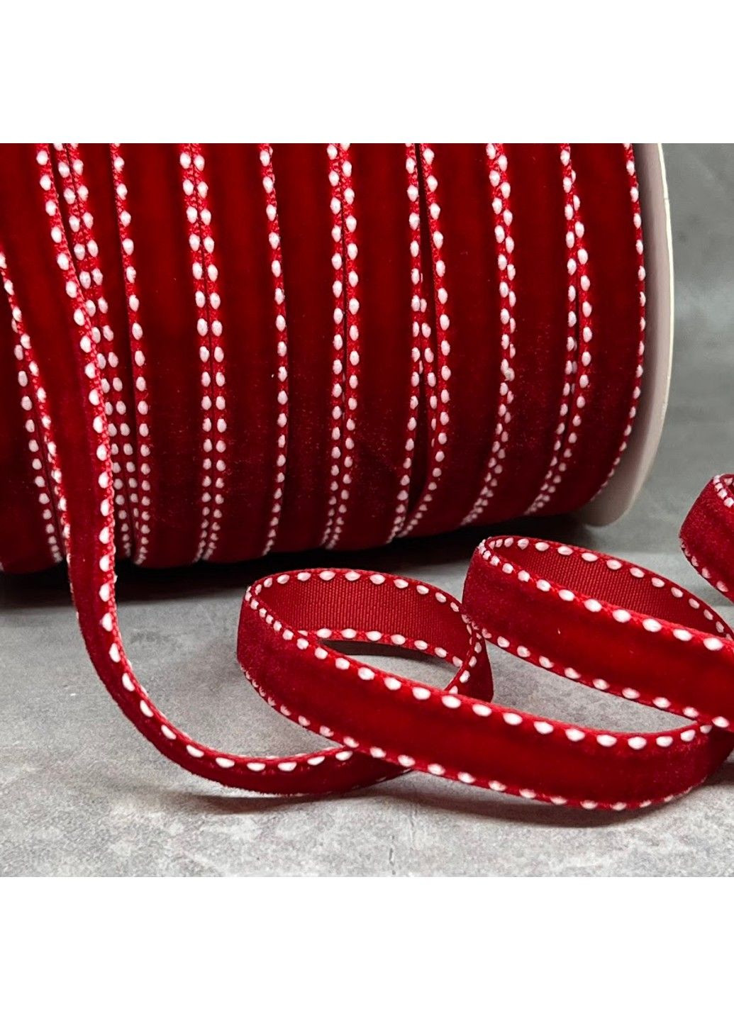 Стрічка велюрова з кантом, ширина 1 см,червоний, арт 019048, 1 метр No Brand (361049393)