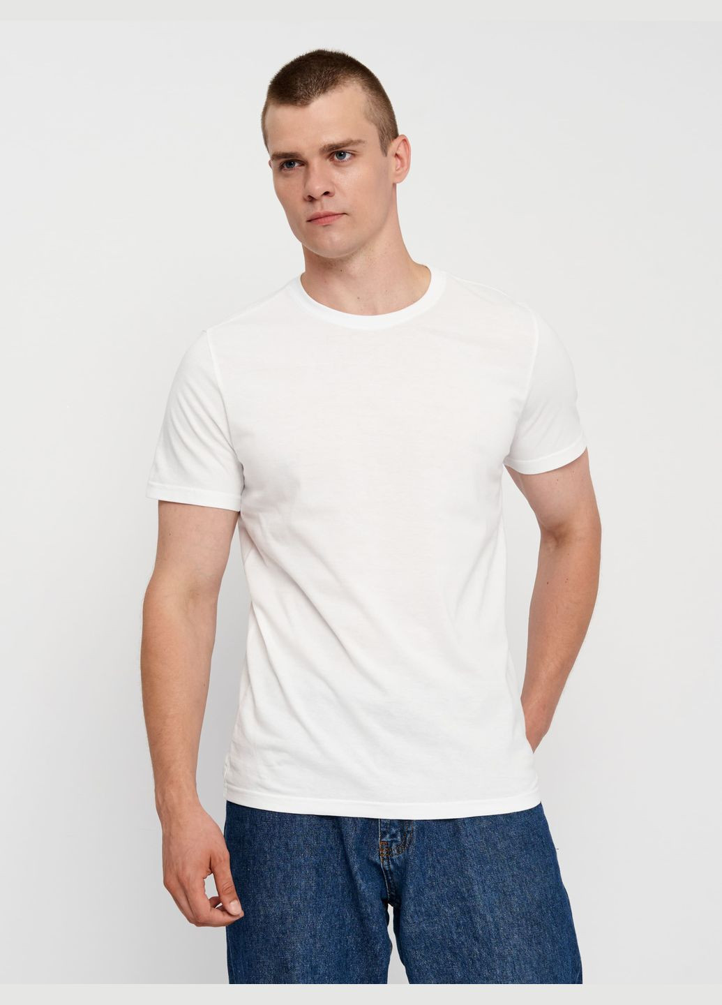 Біла футболка для чоловіків базова з коротким рукавом Роза
