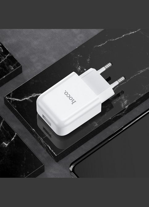 Мережевий зарядний пристрій N2 Vigour з 1 USB/2.1 A з гнучким кабелем Type-C Білий Hoco (337351796)