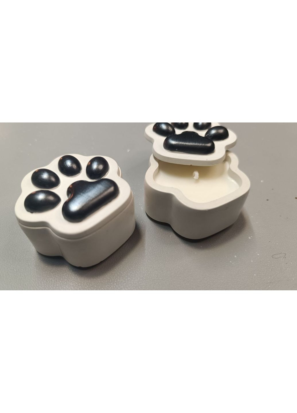 Шкатулка свічка Лапка з парафіну 40 г Hand Made (350316036)