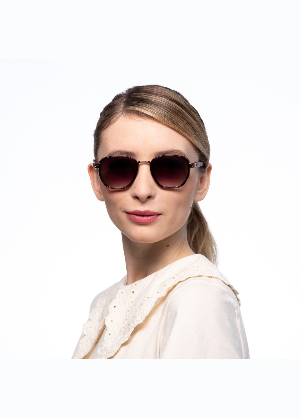 Солнцезащитные очки Фэшн-классика женские LuckyLOOK 383-104 (289359960)