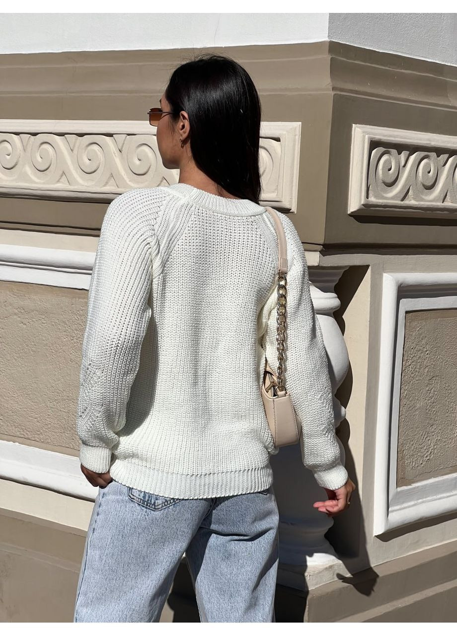 Молочный демисезонный женский свитер из мягкой пряжи джемпер No Brand