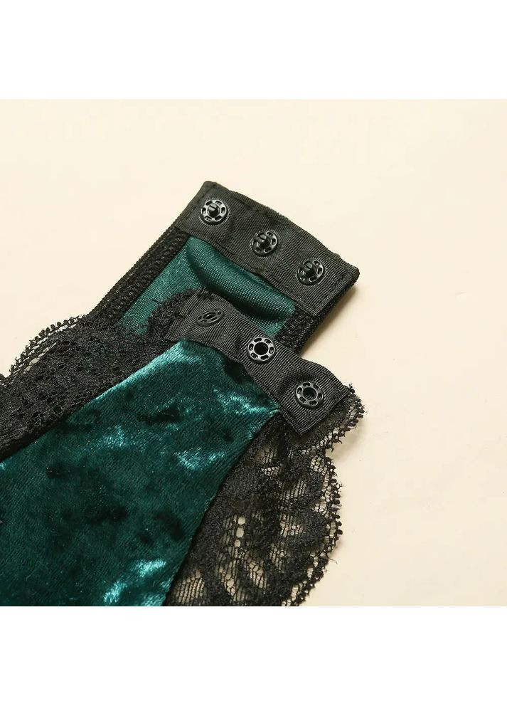 Кружевный велюровый боди с косточками в паху боди являются кнопки. Велюровый бодик с кружевом на бретелях China (360865951)