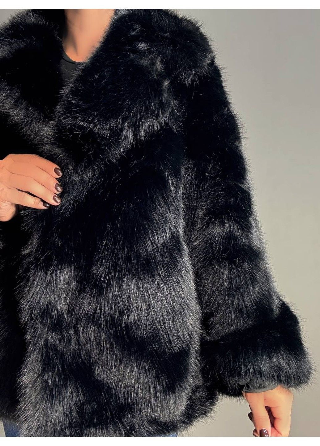 Шуба жіноча Fancy Matinee 5902 оверсайз з кишенями чорна No Brand (348903038)