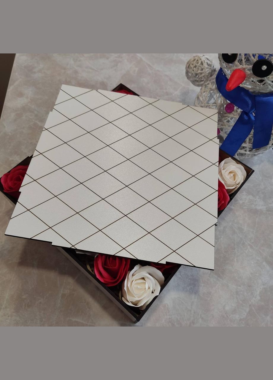 Подарочный бокс с розами для девушки на день рождения 8 марта день влюбленных (ar35) No Brand (315888816)