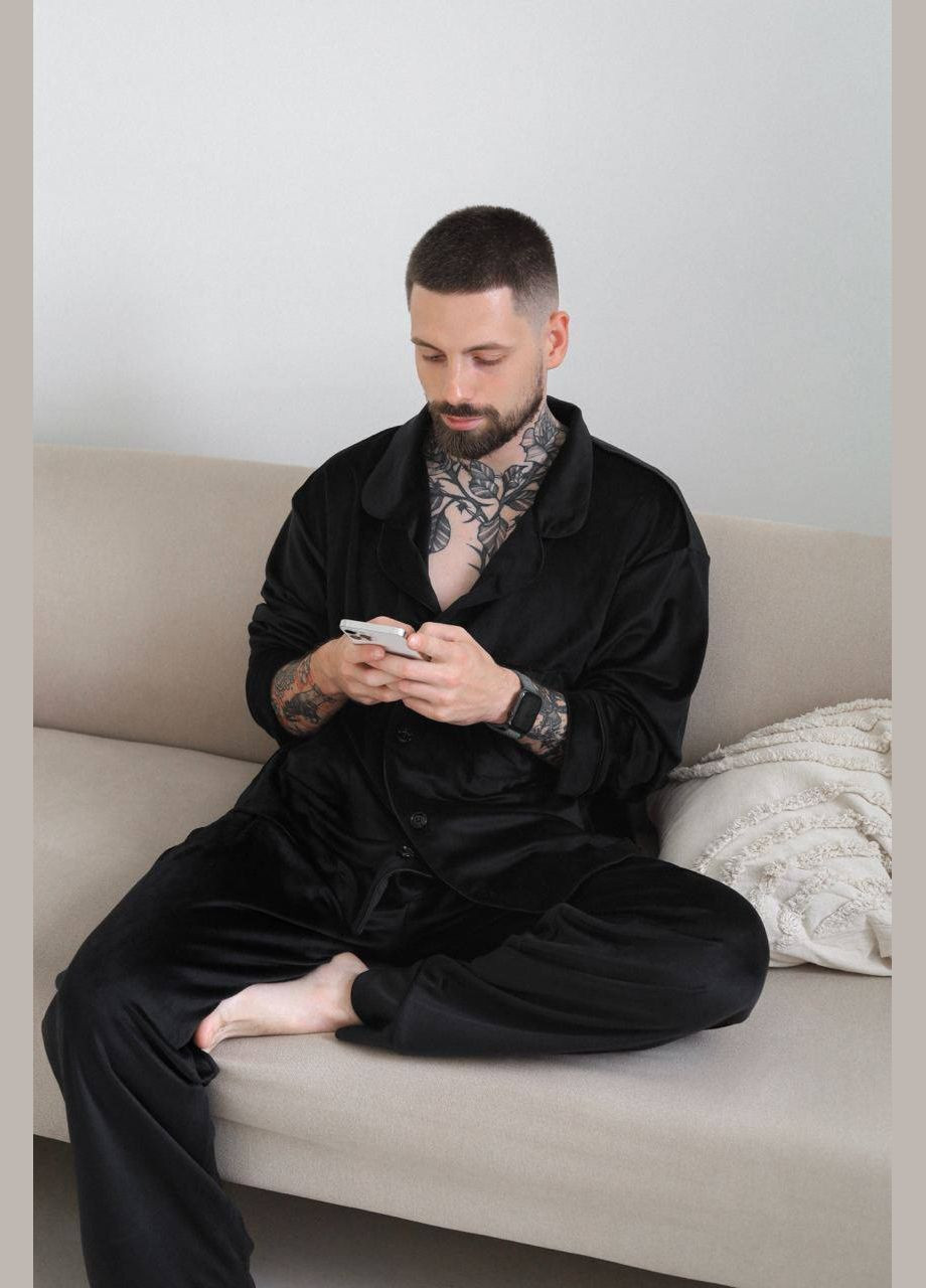Чоловіча піжама з велюру колір чорний р.L 449793 New Trend (282933136)