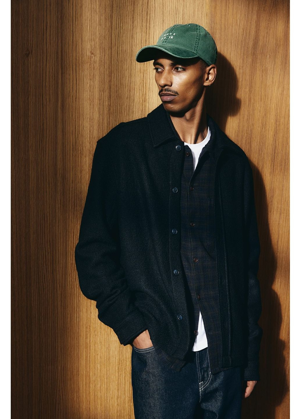 Бесцветная демисезонная куртка-рубашка свободного кроя H&M