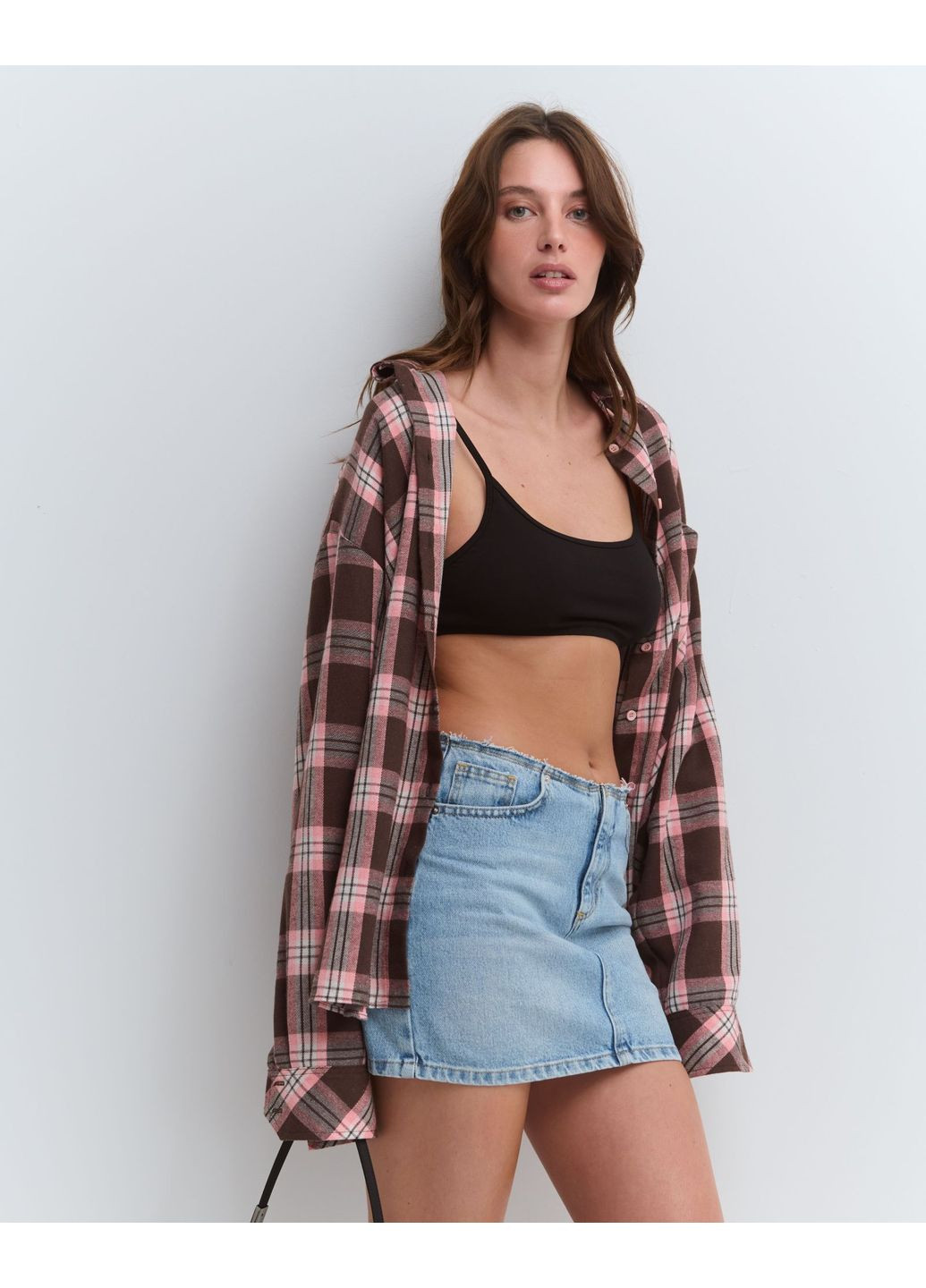 Сорочка oversize в коричнево-рожеву клітинку JUL (361162527)