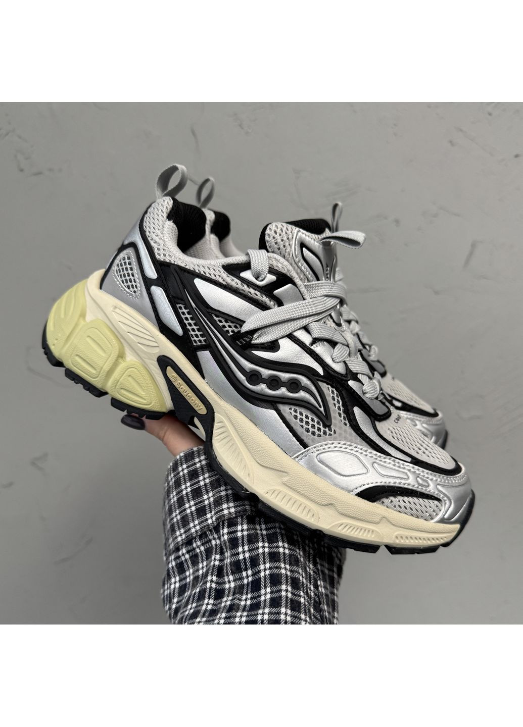 Кроссовки женские и мужские Saucony 2k Cavalry Silver Black | Сауконі 2К Кавалрі серебряные демисезоны (370604330)