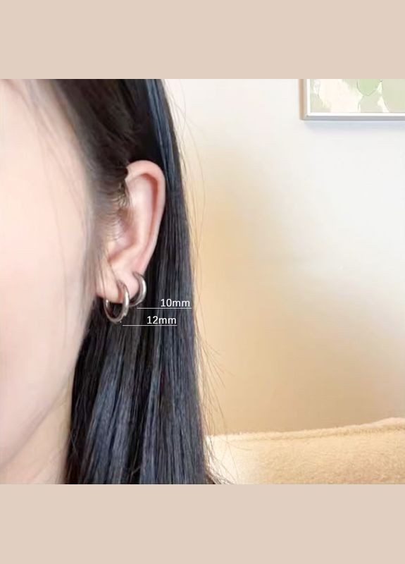 Серьга-кольцо 12мм серебристая No Brand (328088438)