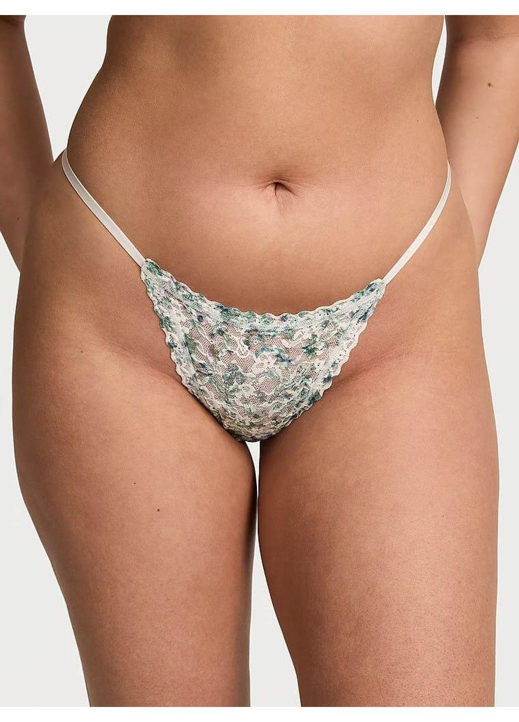 Трусики-стрінги жіночі мереживні Lace String Thong Panty білі Victoria's Secret (349238742)