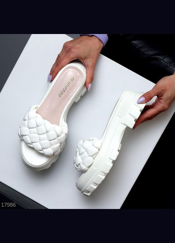 Жіночі шльопанці на платформі Mengfuna 1483 Білі No Brand (334256685)