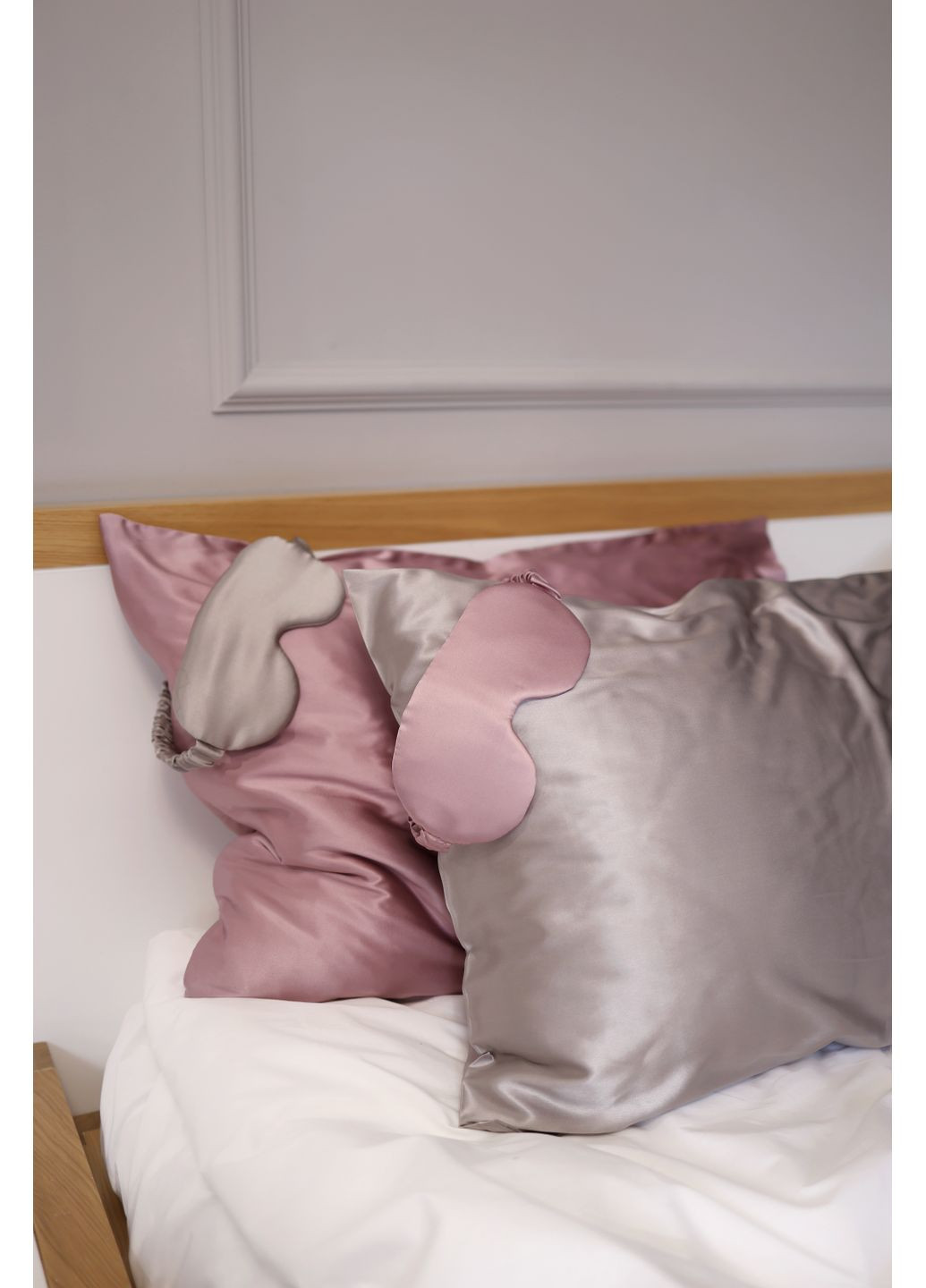 Шёлковый набор Silk Moon (маска для сна, резинка для волос, наволочка) HYGG (370367318)