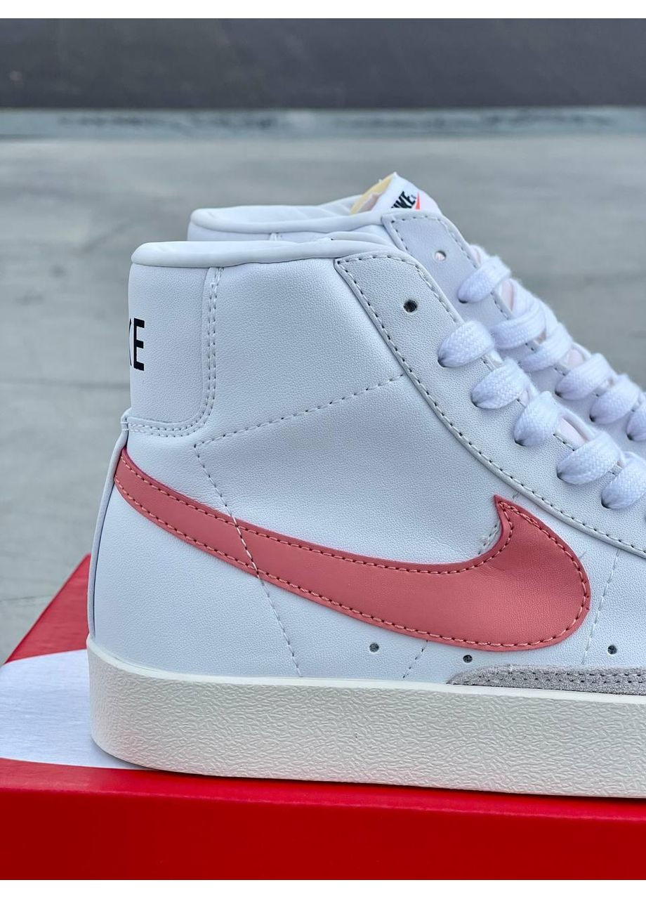 КРОСІВКИ ЖІНОЧІ NIKE BLAZER WHITE «CORAL LOGO» НАЙК БЛЕЙЗЕР No Brand білі демісезони (368647099)