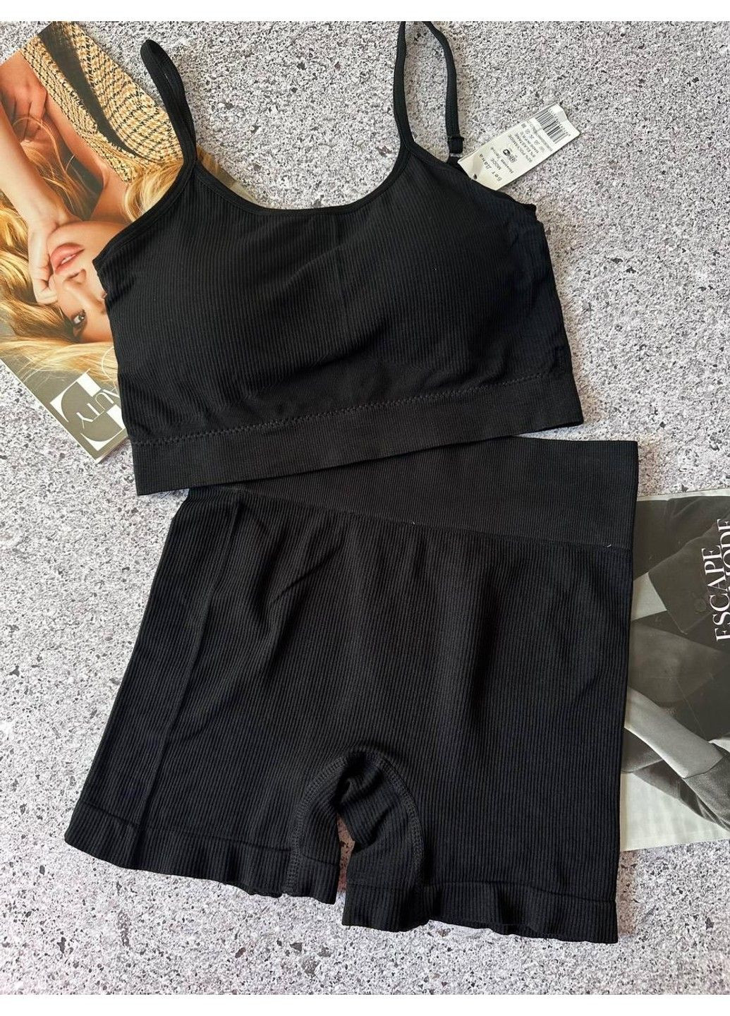 Черный спортивный комплект женского нижнего белья в рубчик Beisdanna