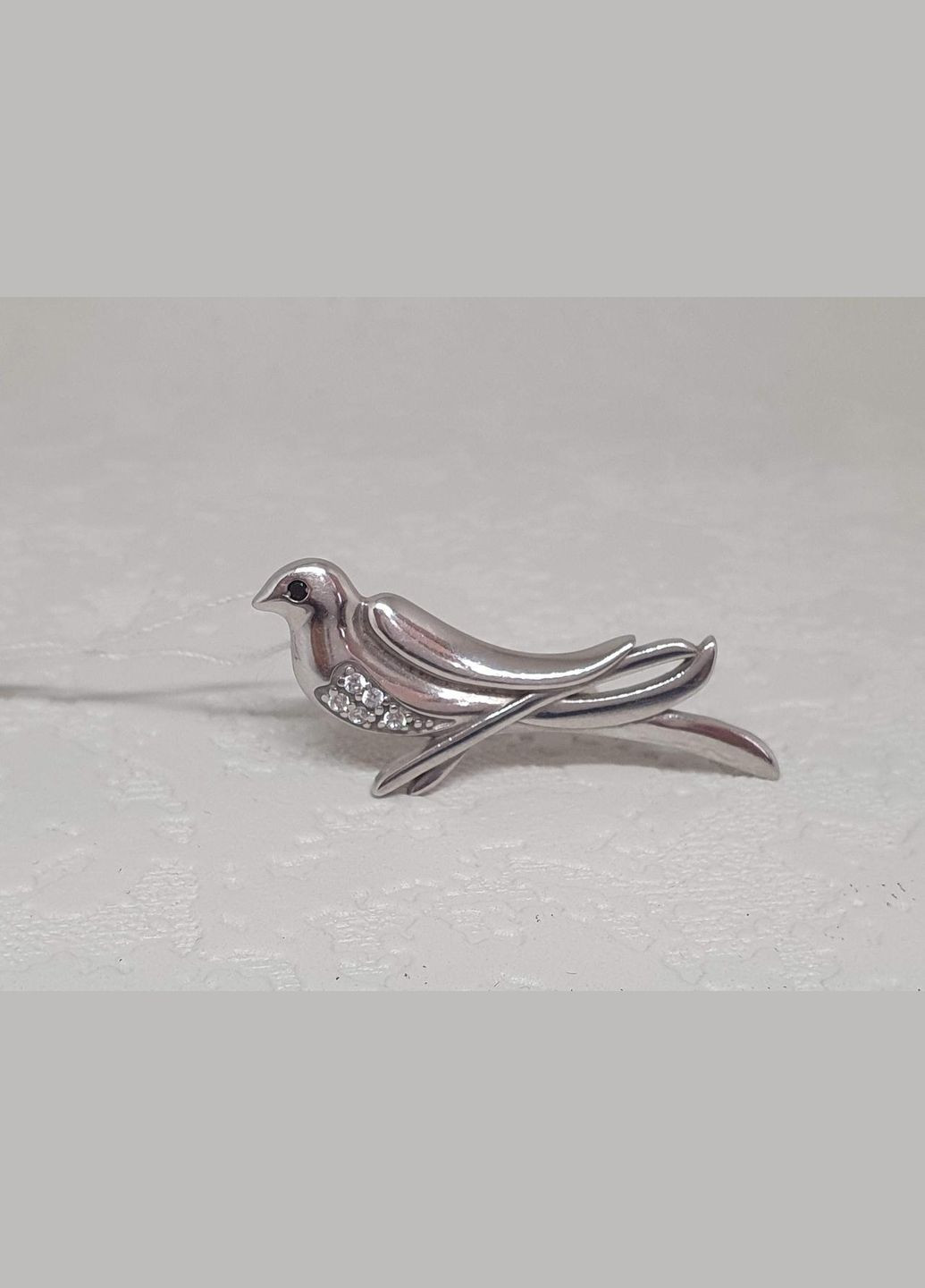 Срібна брошка "Пташка" з фіанітами. 9518 Ірій (290186228)