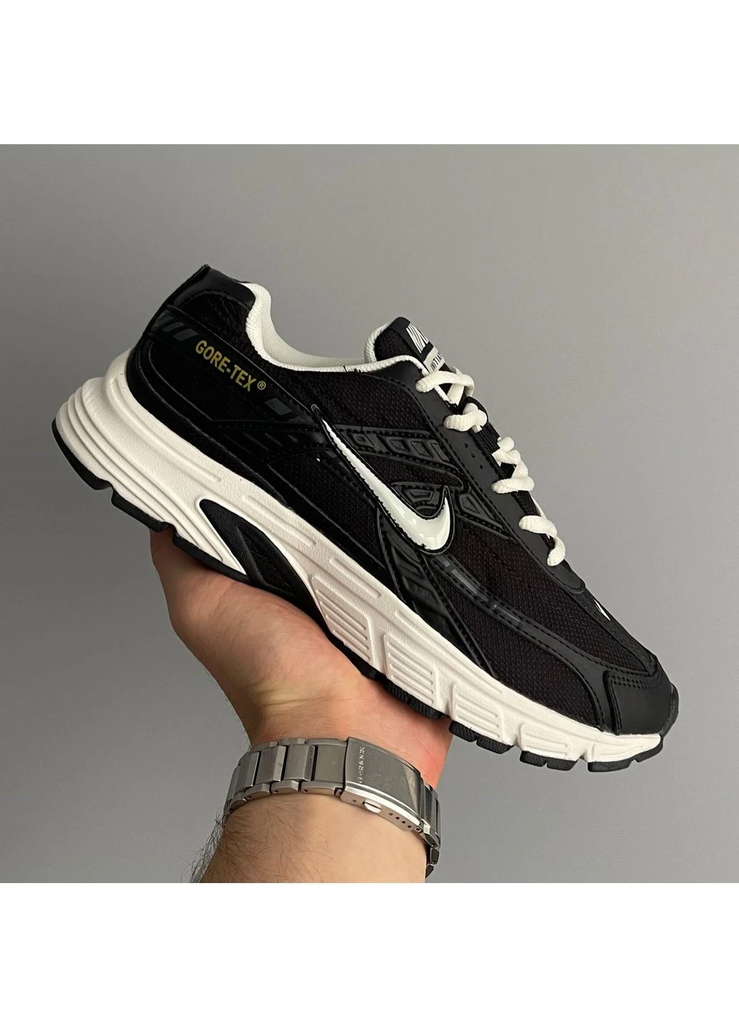 Кросівки жіночі і чоловічі NIke Initiator Black White Gore-Tex | Найк Інітіатор Гор-Текс чорно-білі No Brand чорно-білі демісезони (382514804)