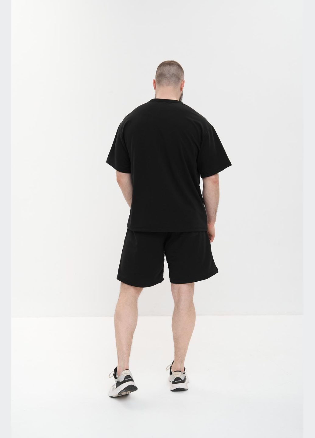 Черный летний комфортный летний комплект в стиле оверсайз с шортами Vakko