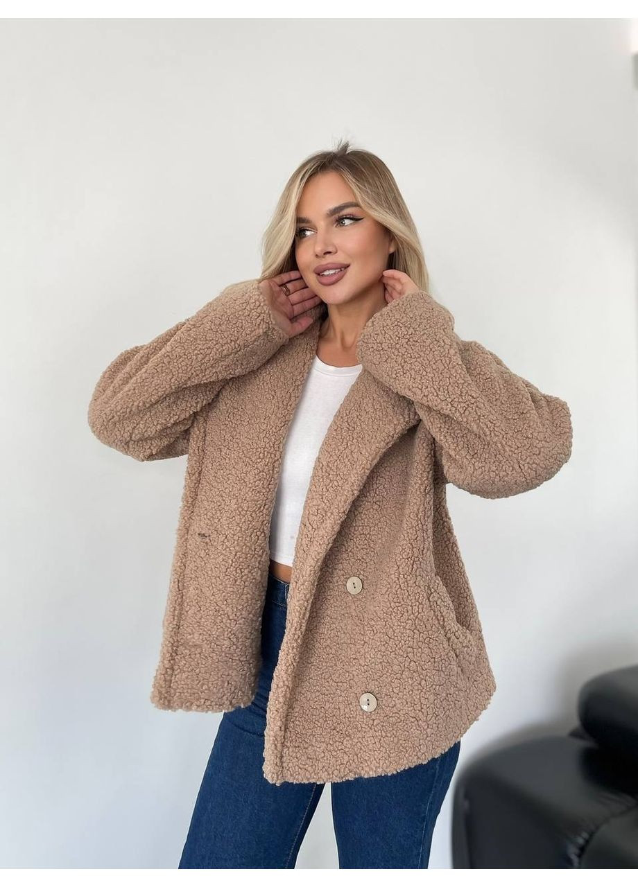 Бежевая зимняя женская короткая шуба-куртка из букле бежевого цвета 35403 Fashion