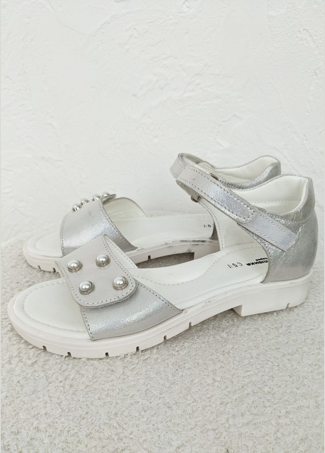 Стильні босоніжки з натуральної шкіри для дівчинки InFashion Босоніжки (322860255)