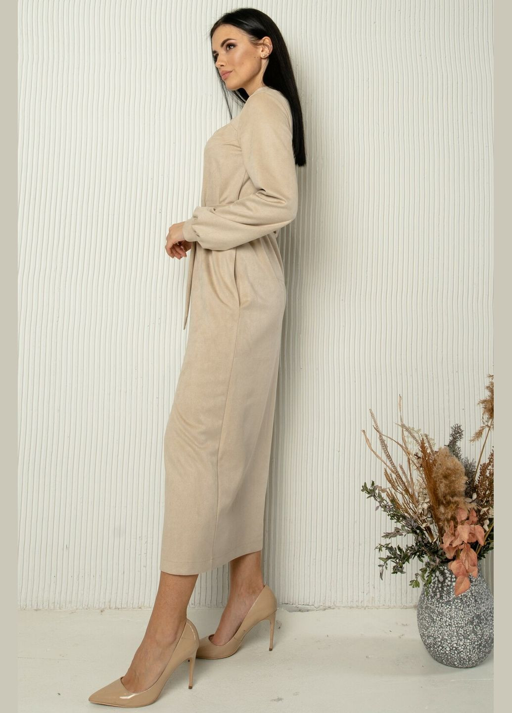 Кремова повсякденний трикотажна сукня міді прямий вільний силует з декоративною горловиною та пишним рукавом (пл 0722) RiMari