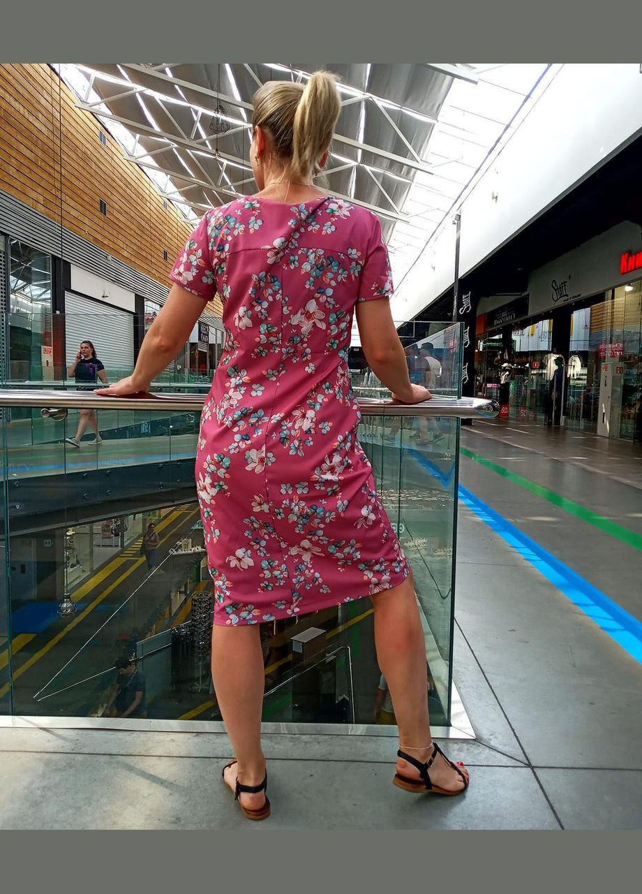 Розовое кэжуал платье с карманами 2 Льва