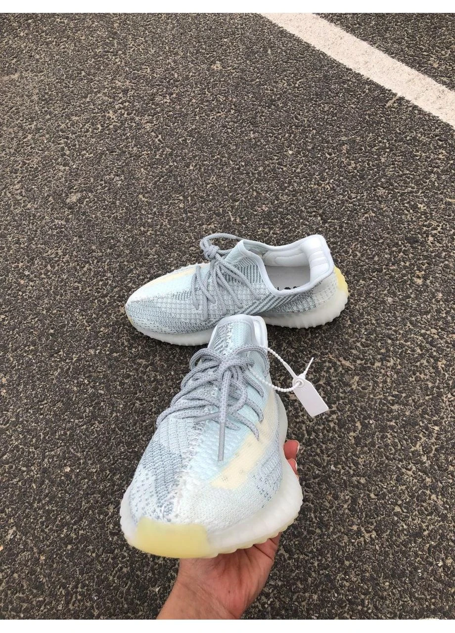 Белые летние кроссовки adidas yeezy boost 350 v2 cloud white reflective 2.0 адидас изи буст No Brand