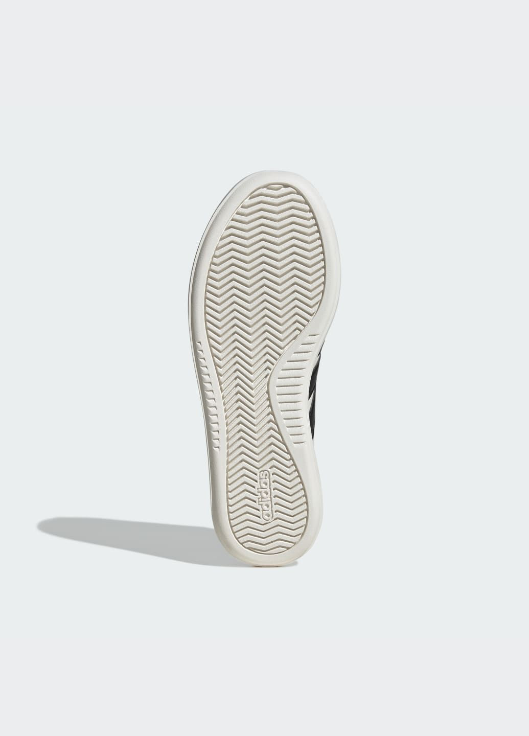 Кросівки Barreda Decode adidas білі всесезони (336884864)