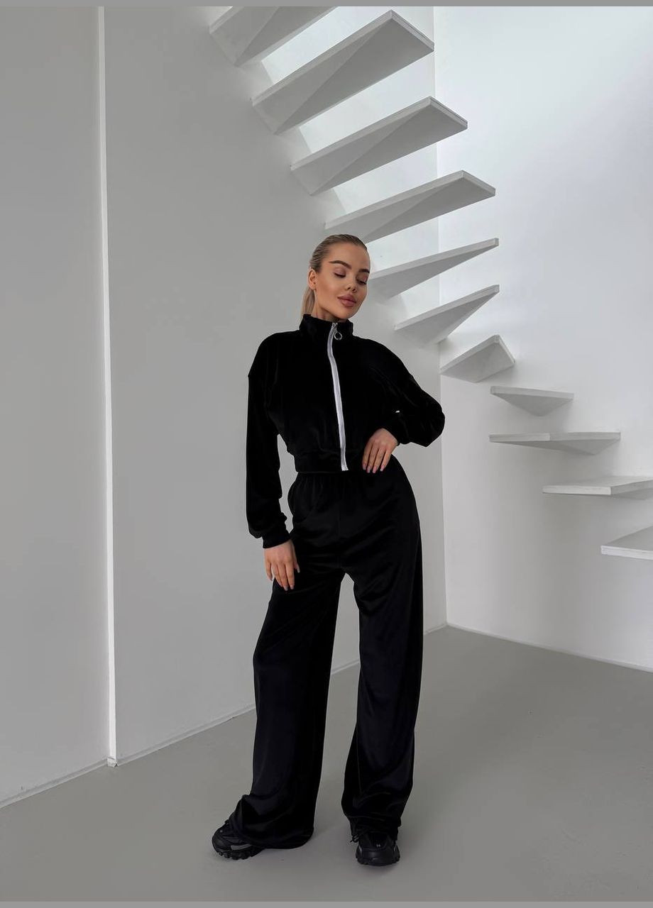 Велюровый женский костюм с брюками и кофтой. Adelante (328000220)