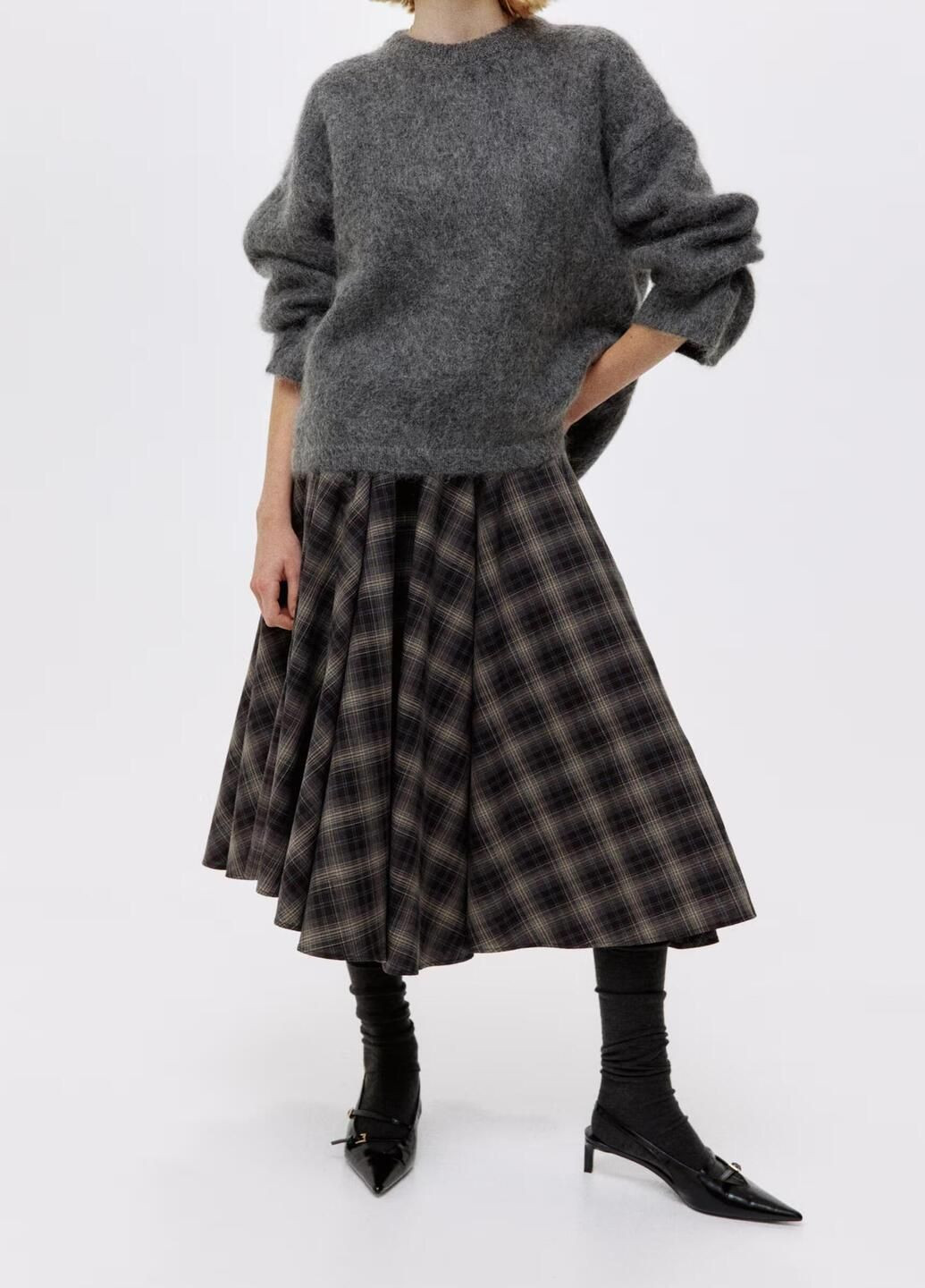 Темно-серый демисезонный свитер H&M