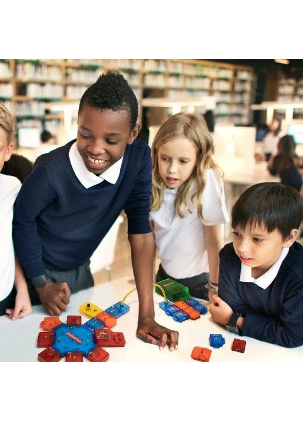 Электронный конструктор Logiblocs Умные схемы для школы 70 модулей 19 проектов (00-01709) 4M (331298216)