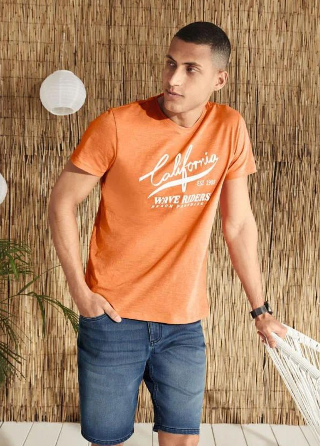 Светло-оранжевая мужская футболка. хлопок с коротким рукавом Livergy