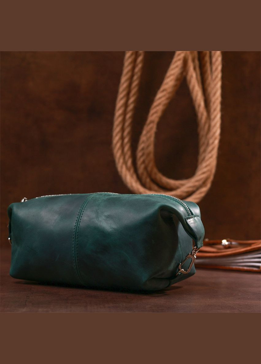 Косметичка из натуральной кожи с молнией и карабинами зеленая (sku_16399) No Brand (330012791)