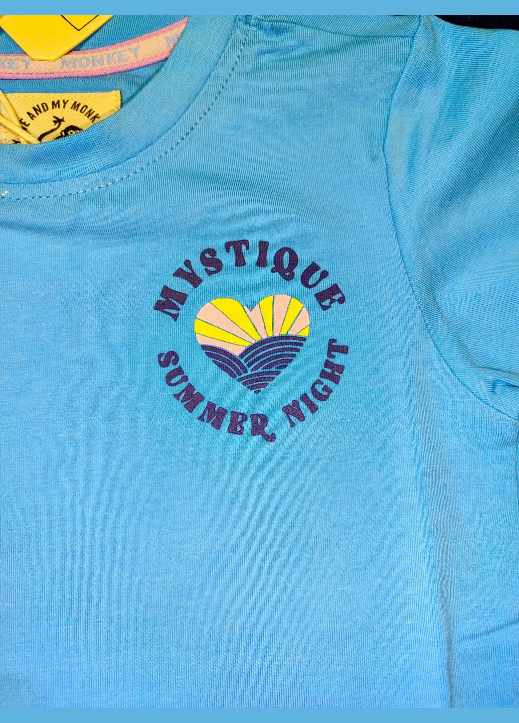 Темно-голубая летняя футболка хлопковая me&my monkey (нидерланды) 104 см (4 года), голубая с принтом No Brand
