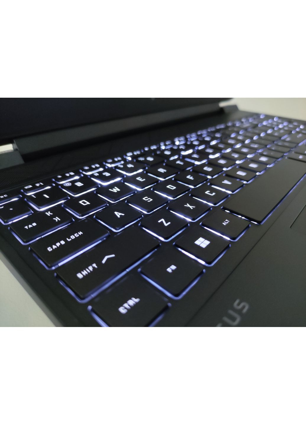 Ноутбук HP Victus FHD 15.6 IPS144Hz i5-12500H 16Gb SSD512GB RTX 4060 8GB 15-fa1072wm (8B3R1UA) 8651 Hewlett Packard (387861262)
