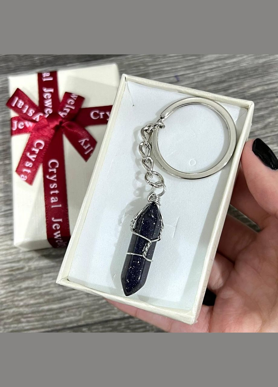 Кулон натуральный камень Авантюрин "Ночи Каира" в виде кристалла шестигранника в оплетке на брелке в коробочке Овен (331291900)