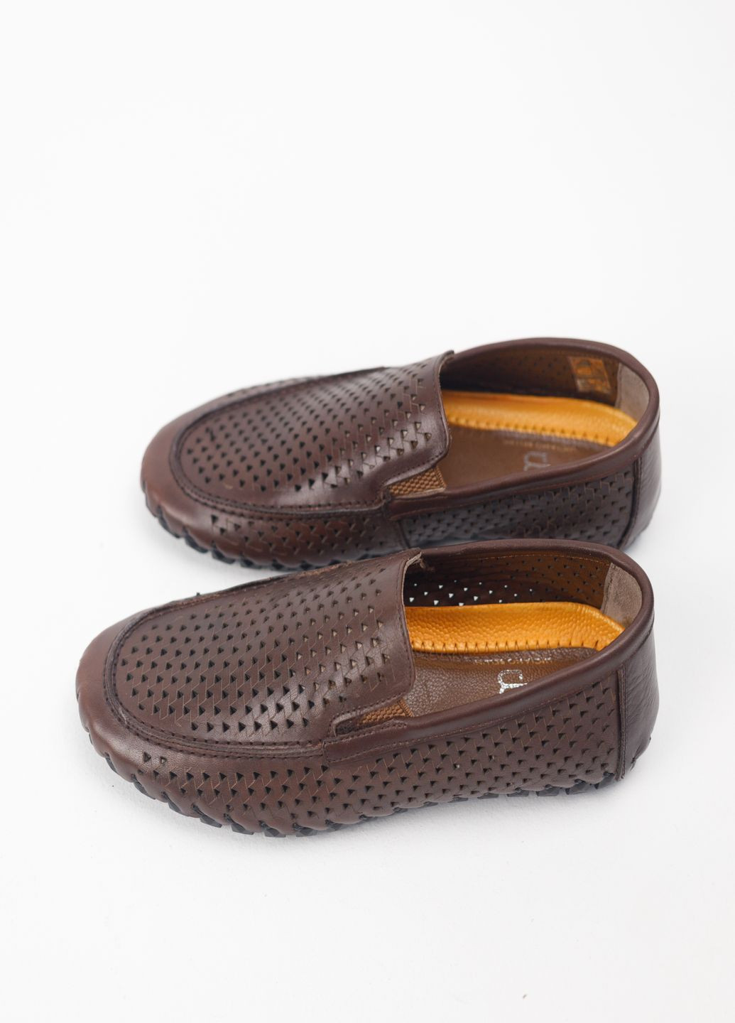 Темно-коричневые мужские летние лоферы из натуральной кожи Luciano Bellini