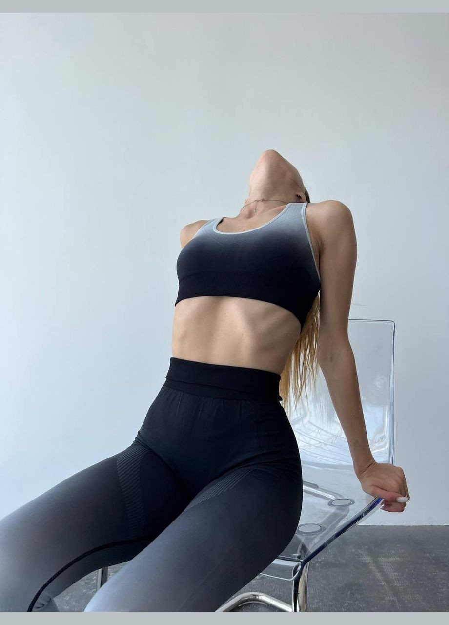 Спортивный костюм (топ и леггинсы) с эффектом пуш-ап и градиентом, черный с серым, размер S Trends (330756833)