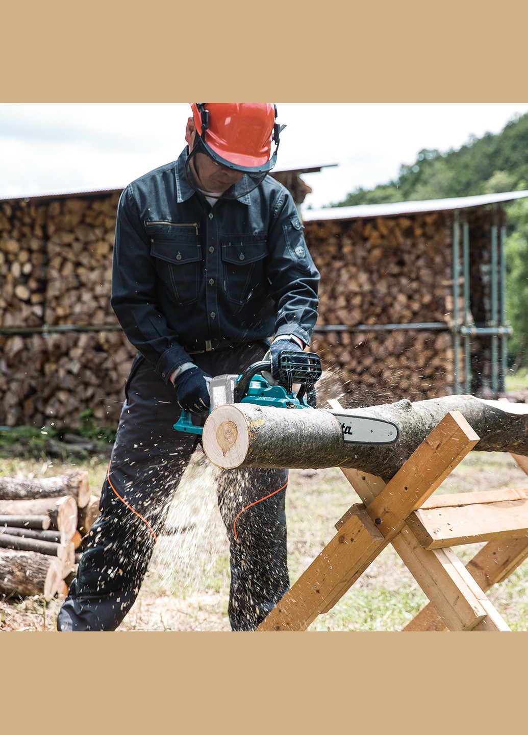 Акумуляторна ланцюгова пила DUC355Z для дерева ручна електрична (2x18В, 350мм) (4022) Makita (295037687)