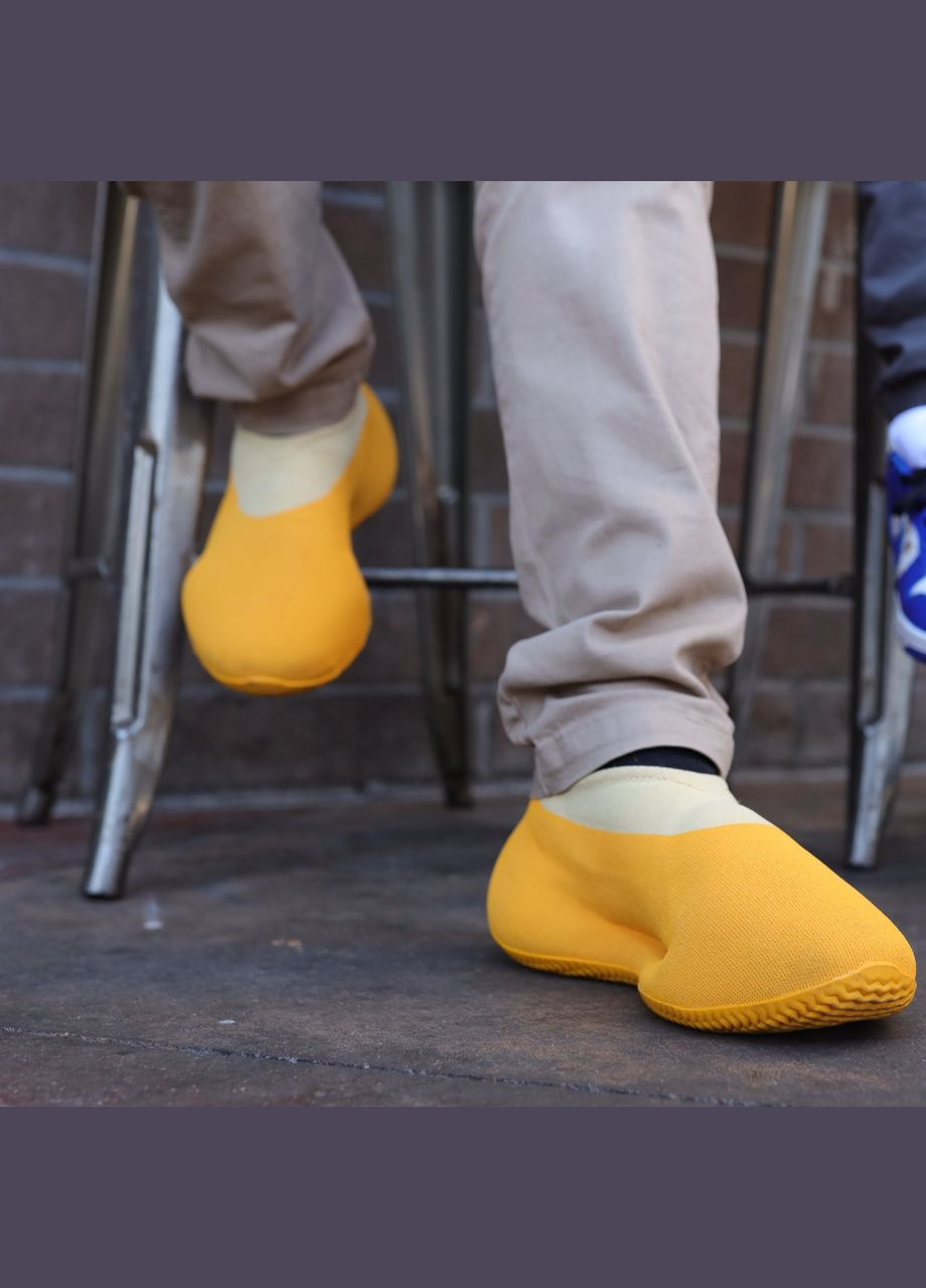 Жовті кросівки yeezy knit rnr sulfur — gw5353 No Brand