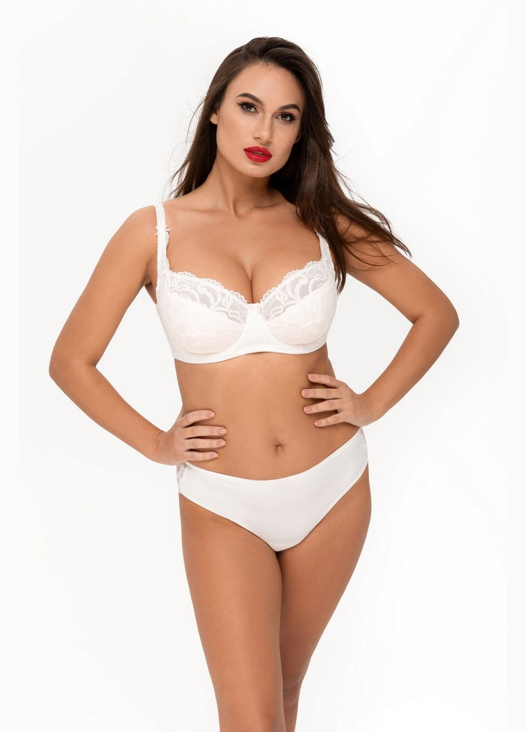 Молочний брасьер напівдубльований бюстгальтер з мереживом Kalyna з кісточками