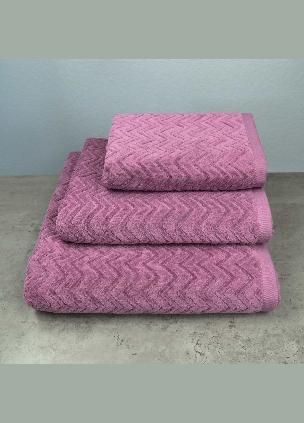 Набор махровых полотенец Жаккардовых с велюром 3шт 40x70см, 50x90см, 70x140см 550г/м2 ( ) GM Textile фиолетовый