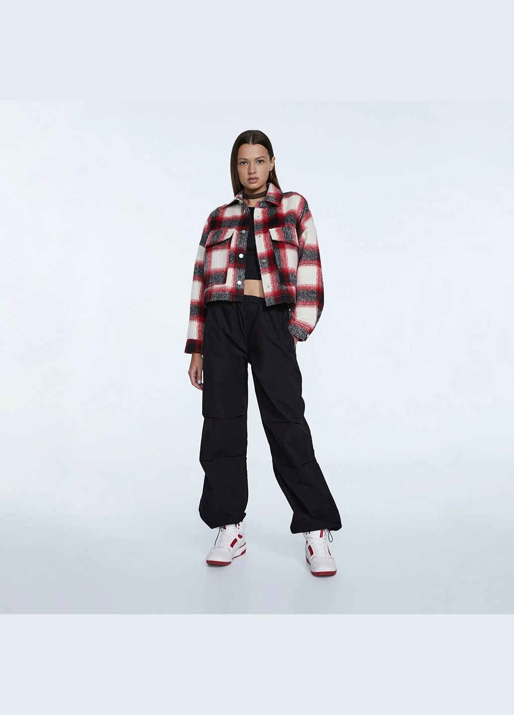 Темно-червона куртка Stradivarius