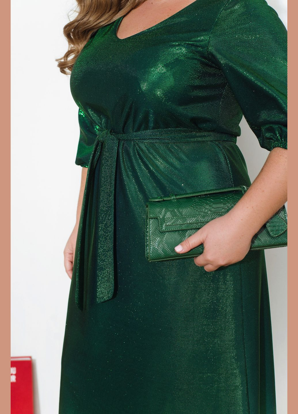 Зелена вечірня сукня Minova однотонна