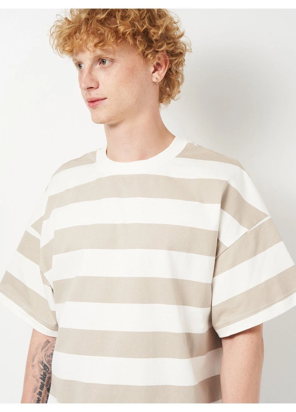 Біла футболка H&M