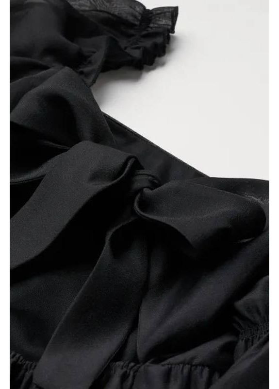 Черное платье черное женское с бантом на спине в стиле babydoll - 38 г H&M однотонное