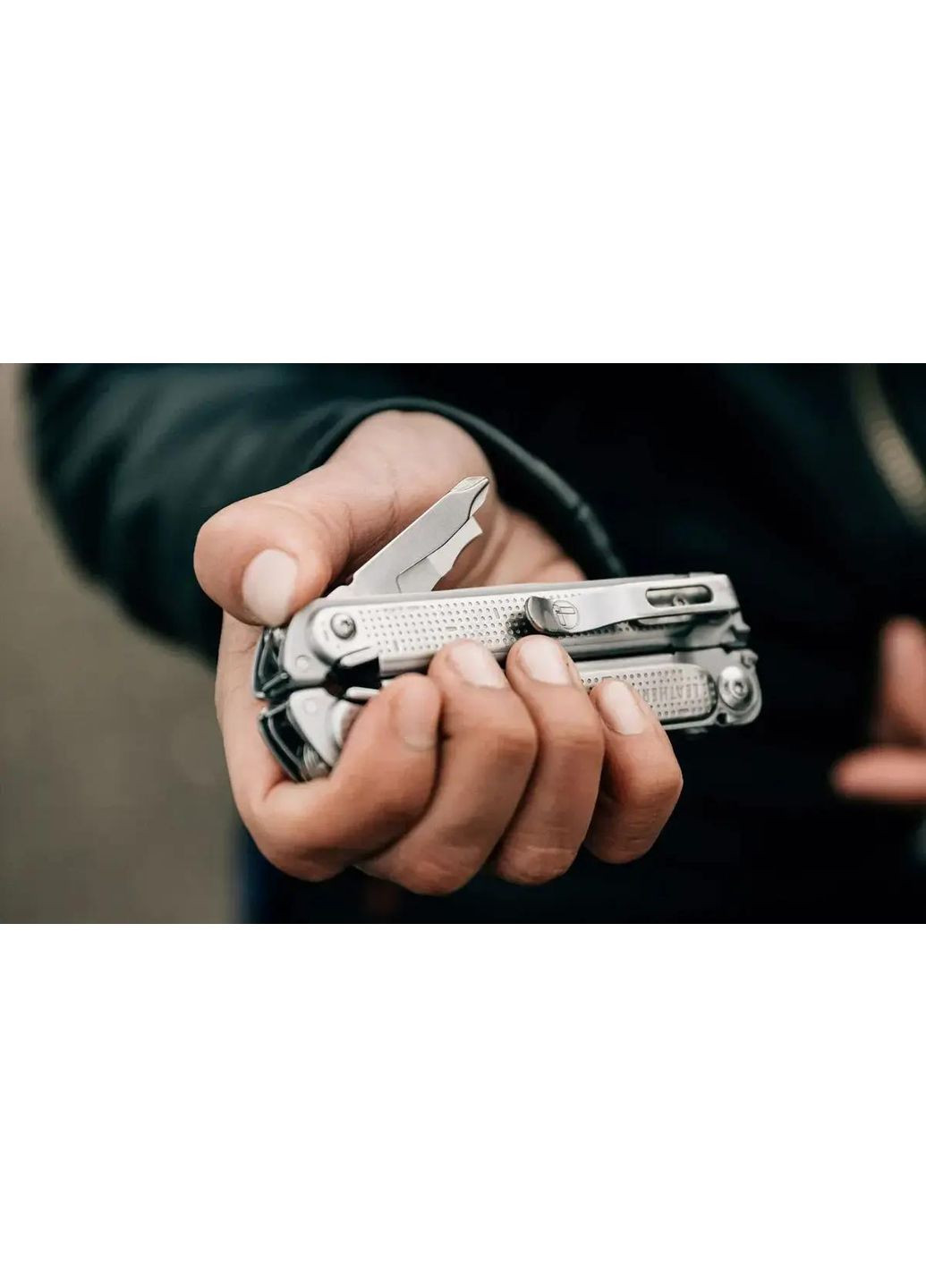 Мультитул 832638 Free P2 Silver + чехол Leatherman (362203069)