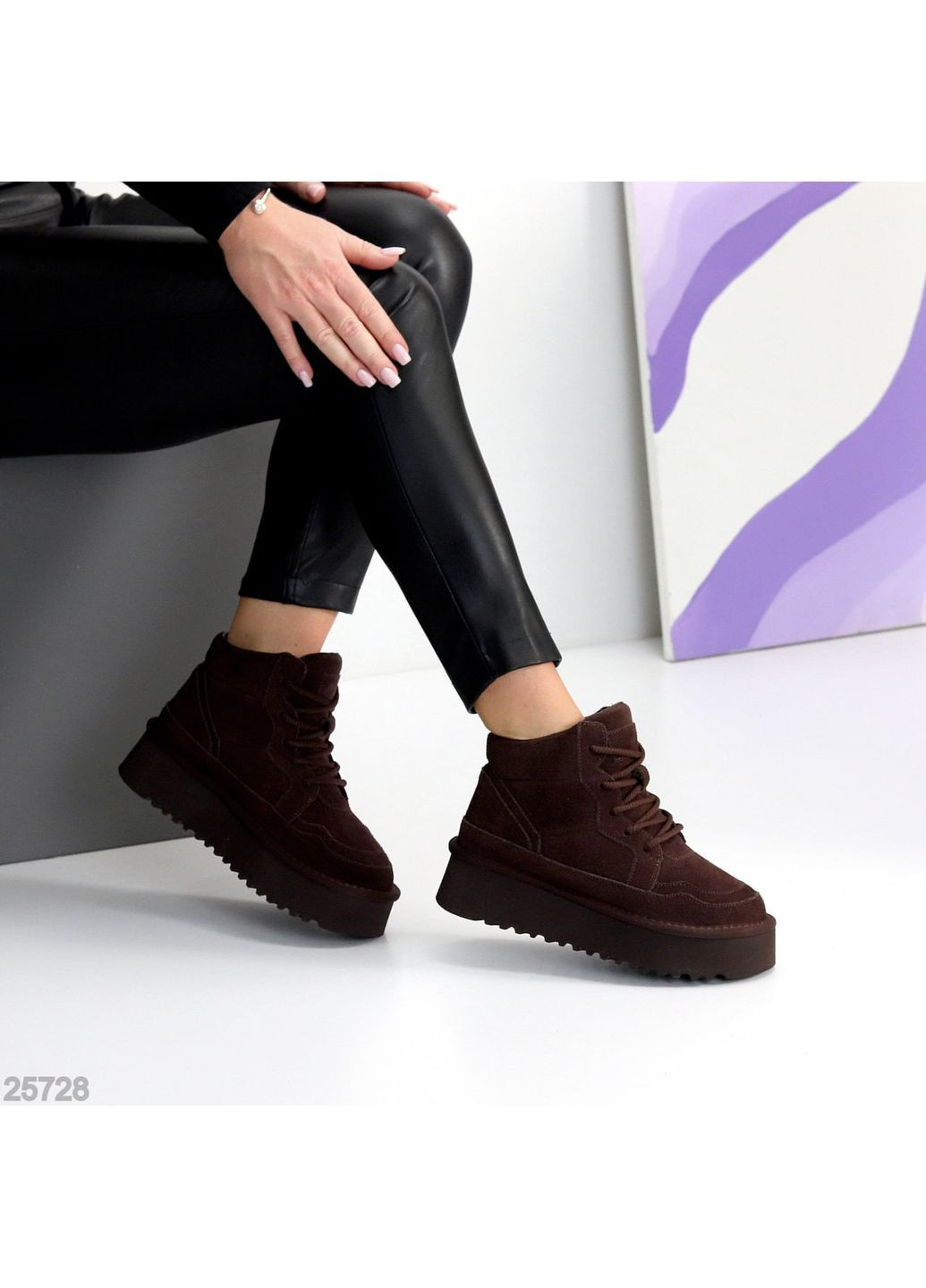 Женские зимние угги на шнуровке Leron, шоколадные, из натуральной замши, утепленные экохутром. No Brand (365756140)