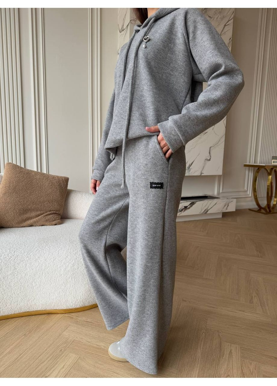 Жіночий костюм з ангори Avanti (366241903)